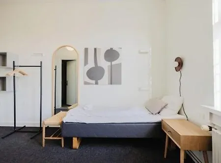 Danhotel 2*